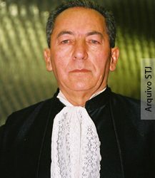 Morre em Brasília o ministro aposentado do STJ Jacy Garcia Vieira