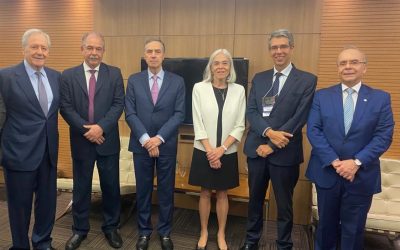 Presidente do TRF2 prestigia lançamento do Fórum BNDES Direito e Desenvolvimento