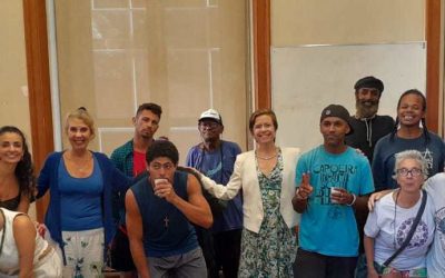 CCJF e projeto Yoga de Rua comemoram um ano de parceria com evento especial para pessoas em situação de rua no RJ*